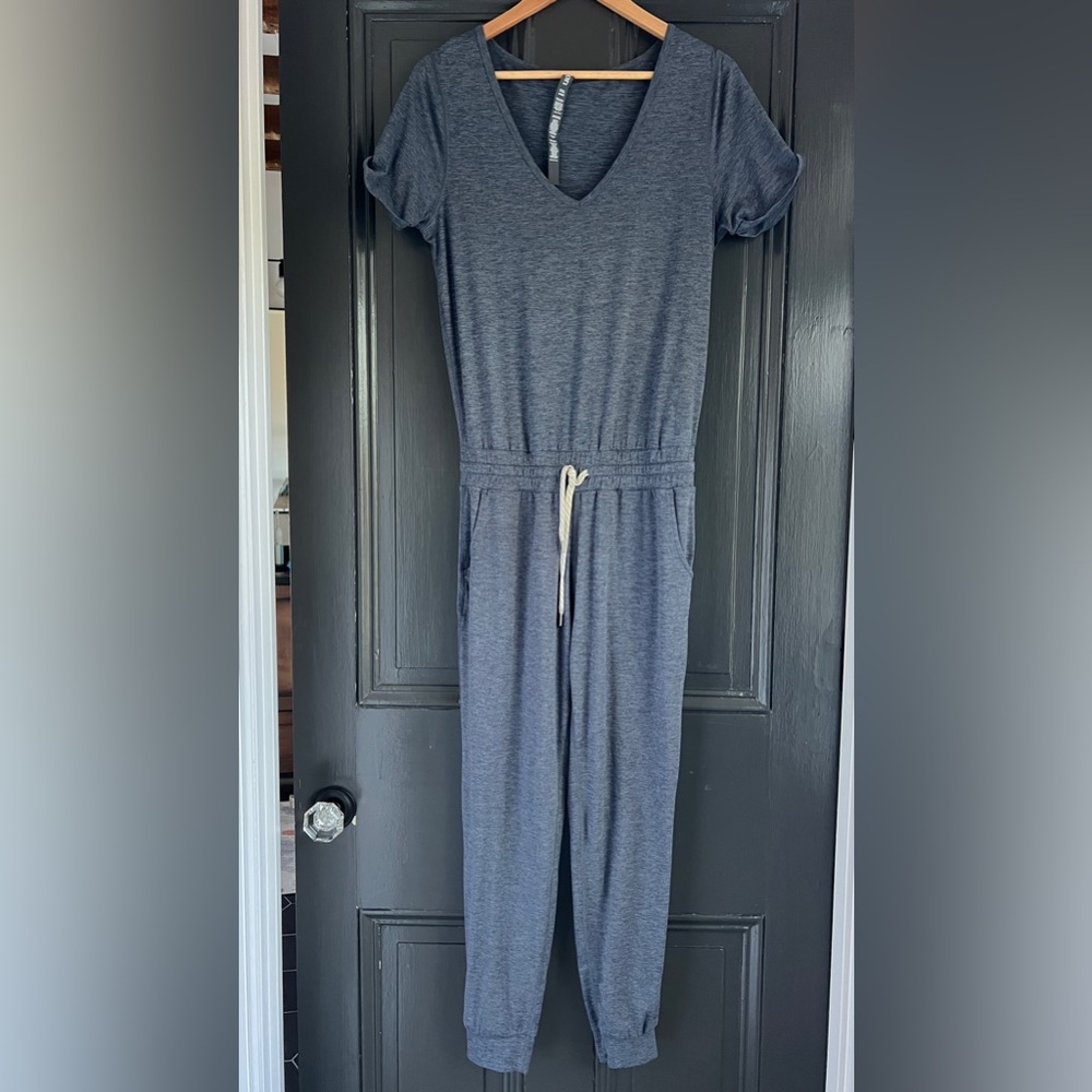 Vuori One piece jumper Heather blue Small